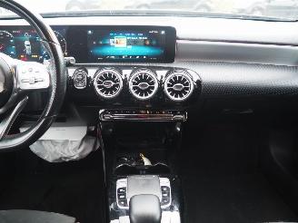 Mercedes A-klasse 200 Business Solution AMG picture 19