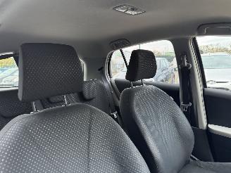 Toyota Yaris 1.3 AIRCO 5-DEURS picture 13