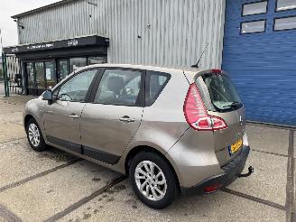 Renault Scenic 1.4 TCE AIRCO 96KW picture 6