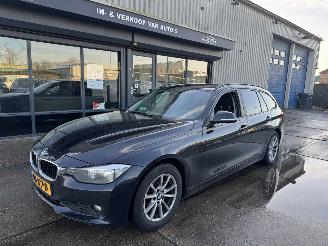 Schadeauto BMW 3-serie 316 DIESEL 85KW 2013/3