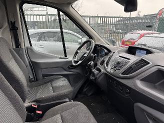 Ford Transit 2.2 TDCI 92KW L2H2 AIRCO picture 11