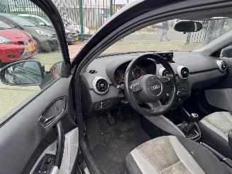 Audi A1 1.2 TFSI (MOTORSCHADE) picture 14