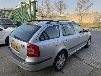 Skoda Octavia 1.6 FSI 85KW AIRCO picture 4