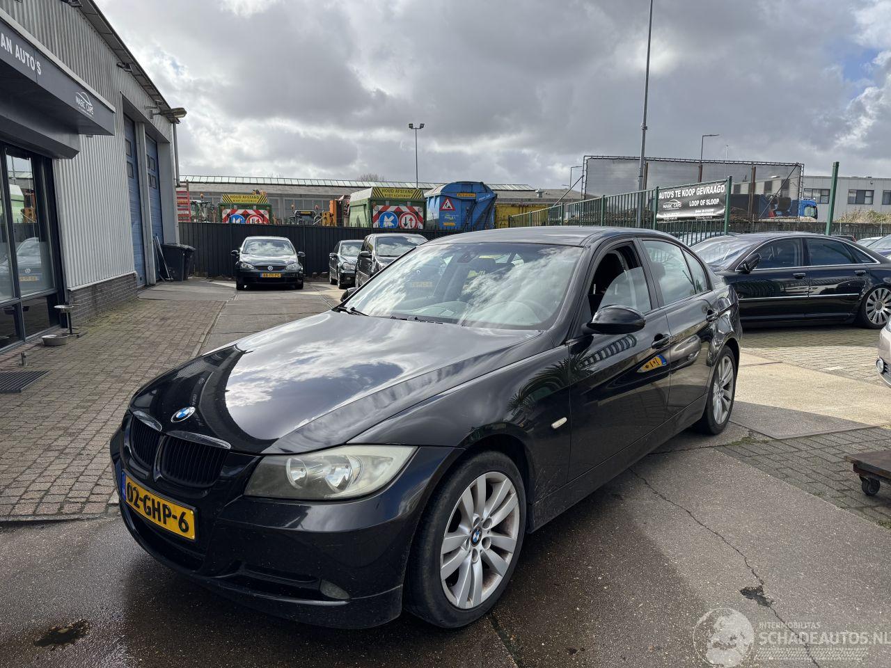 BMW 3-serie 318i Airco 105kw
