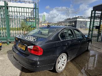 BMW 3-serie 318i Airco 105kw picture 4