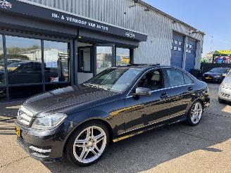 Damaged car Mercedes C-klasse C180 Avantgarde Automaat AMG-pakket Facelift 2011/10