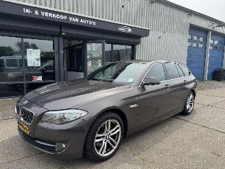 skadebil auto BMW 5-serie 523i 150KW AUTOMAAT 2011/2