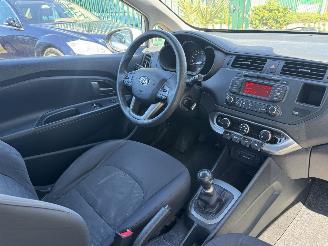 Kia Rio 1.2 63KW AIRCO picture 5