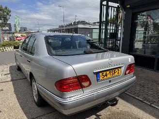 Mercedes E-klasse E290 Turbo Diesel Automaat Leer picture 8