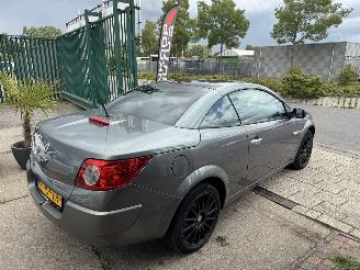Renault Mégane 1.6 CABRIOLET AIRCO LEER picture 4