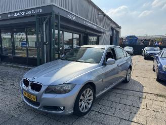 skadebil auto BMW 3-serie 318i SEDAN 105KW AIRCO 2009/1