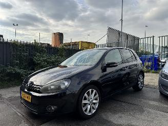 Vaurioauto  passenger cars Volkswagen Golf 1.4 TSI Highline 118KW 5-DEURS 2012/8