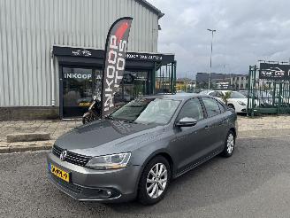 skadebil auto Volkswagen Jetta 1.2 TSI 77KW AIRCO 2011/5