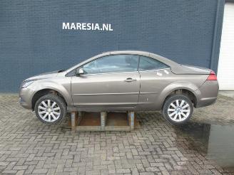 Vrakbiler auto Ford Focus Focus 2 C+C, Cabrio, 2006 / 2010 2.0 TDCi 16V 2009/4