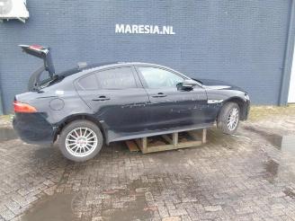 Uttjänta bilar auto Jaguar XE XE, Sedan, 2015 2.0d 180 16V 2017/4
