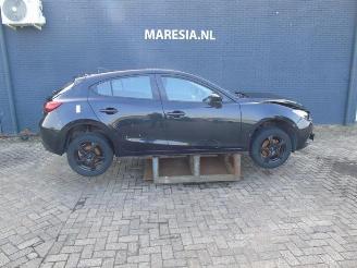 Salvage car Mazda 3 3 (BM/BN), Hatchback, 2013 / 2019 1.5 Skyactiv-G 100 16V 2014/1