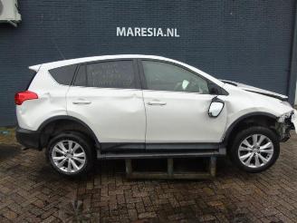 Salvage car Toyota Rav-4 RAV4 (A4), Terreinwagen, 2012 / 2019 2.2 D-4D 16V 4x4 2013/4