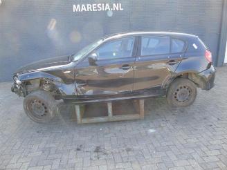 Vrakbiler auto BMW 1-serie 1 serie (E87/87N), Hatchback 5-drs, 2003 / 2012 116i 1.6 16V 2008/11