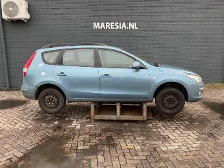 Hyundai I-30 i30 Crosswagon (WWH), Combi, 2007 / 2012 1.4 CVVT 16V picture 5