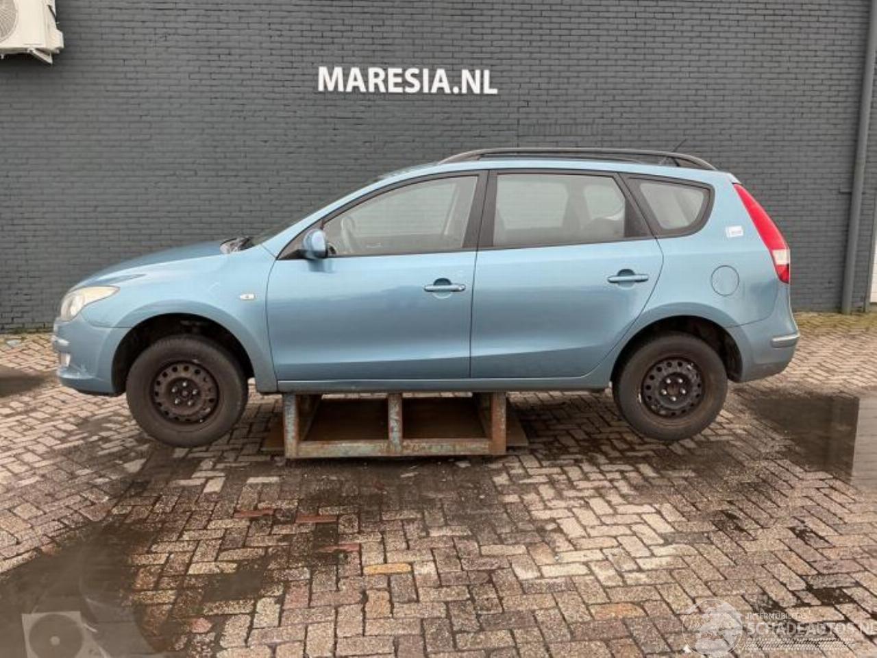 Hyundai I-30 i30 Crosswagon (WWH), Combi, 2007 / 2012 1.4 CVVT 16V