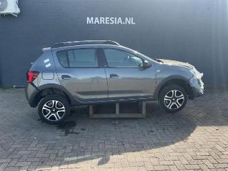 Vrakbiler auto Dacia Sandero Sandero II, Hatchback, 2012 0.9 TCE 12V 2018/4