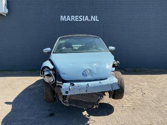 Vrakbiler auto Volkswagen Beetle Beetle (16AB), Hatchback 3-drs, 2011 / 2019 2.0 TDI 16V 2015/3