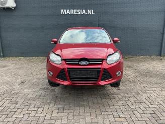Vrakbiler auto Ford Focus Focus 3 Wagon, Combi, 2010 / 2020 1.6 SCTi 16V 2012/1