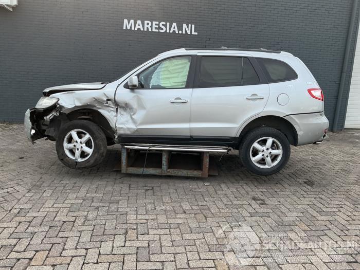 Hyundai Santa Fe Santa Fe II (CM), SUV, 2006 / 2012 2.7 V6 24V 4x2