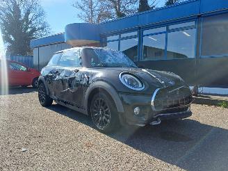 krockskadad bil auto Mini Cooper 1.5 Coop.Chili S.Bns 2016/3