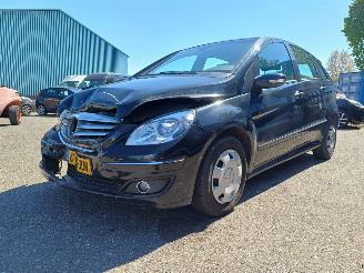 Mercedes B-klasse 170 picture 2