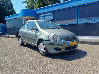  Toyota Yaris 1.3 VVT-i Sol 2004/10