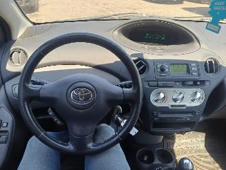 Toyota Yaris 1.3 VVT-i Sol picture 6