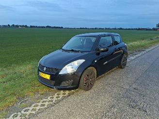 krockskadad bil auto Suzuki Swift  2010/11
