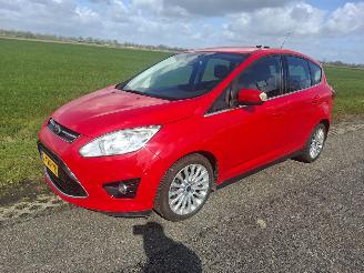krockskadad bil auto Ford C-Max 1.0 ECOboost 2013/7