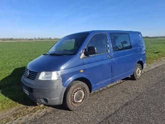 skadebil auto Volkswagen Transporter T5 2006/5
