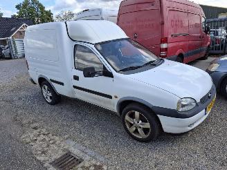 Voiture accidenté Opel Combo 1.7 D 2000/5
