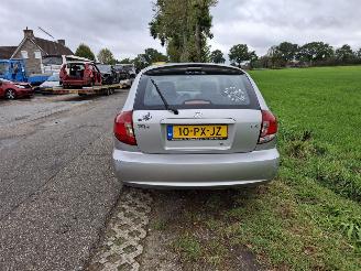 Kia Rio 1.5 16V picture 5