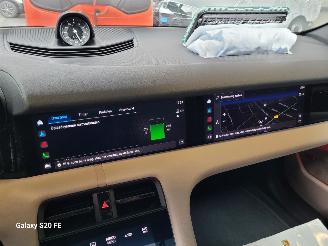 Porsche Taycan Sport Turismo 240-KW 79kwh Automaat picture 21