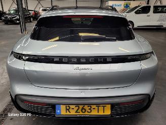 Porsche Taycan Sport Turismo 240-KW 79kwh Automaat picture 13