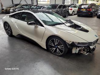 BMW i8 Coupe e-Drive 275-KW Automaat X-Drive picture 4