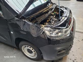 Citroën Berlingo BLUE 1.5 HDi 75-KW 6-Bak Bestelwagen picture 4