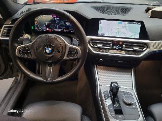 BMW 3-serie 330e Limo 215-KW Automaat M-SPORT picture 16