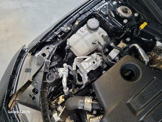 Mercedes A-klasse 180d 85-KW Automaat AMG 5drs Panoramadak picture 11