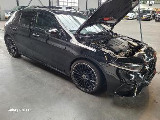 Mercedes A-klasse 180d 85-KW Automaat AMG 5drs Panoramadak picture 3