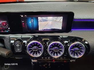 Mercedes A-klasse 180d 85-KW Automaat AMG 5drs Panoramadak picture 20