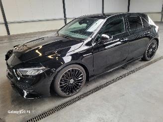 krockskadad bil auto Mercedes A-klasse 180d 85-KW Automaat AMG 5drs Panoramadak 2025/4