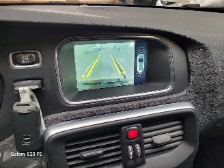 Volvo V-40 2.0 D2 88-KW Automaat 5drs Momentum picture 21