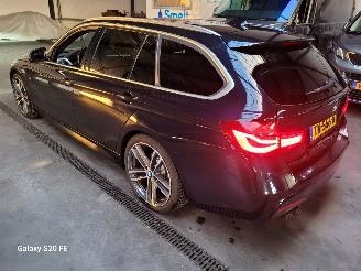 BMW 3-serie 320i Touring 135-KW Sport-Automaat M-Sport picture 2