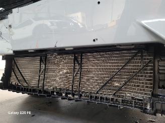 Volvo V-60 2.0 B4 145-KW Automaat Essential-Edition picture 14