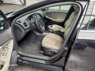 Volvo V-40 2.0 D4 190-PK 6-Bak Summum 5drs picture 17